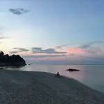 Yalos *