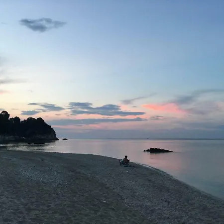 Yalos *