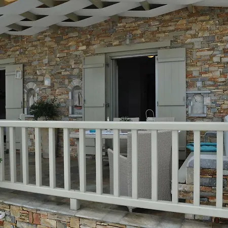 Yalos Apartament Chorefton