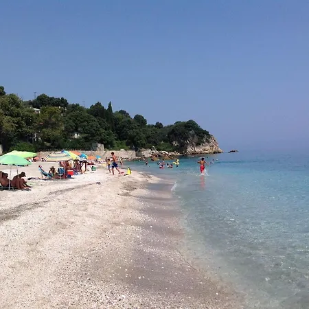 Yalos * Khorevtón