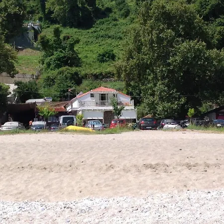 Yalos Lejlighed Chorefton