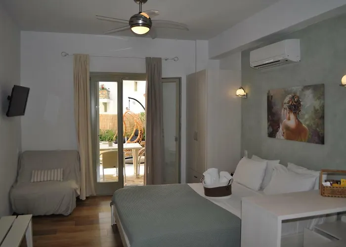 Apartment Studios Yalos Chorefton